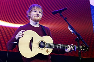 「エド・シーラン、新曲「Bad Habits」のTV初パフォーマンス映像公開」