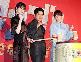 「岡田准一、平手友梨奈への誕生日プレゼントはプロテイン　平手「お父さんのギフトみたいなのをプレゼントしました」」