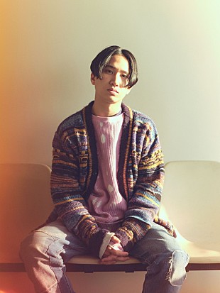 「はっとり（マカロニえんぴつ）が『文藝春秋』に詩を寄稿」