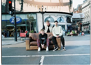 「ノイジー、新曲「Young Dumb」が人気サッカー・ゲーム『FIFA 22』のトレーラーに起用」