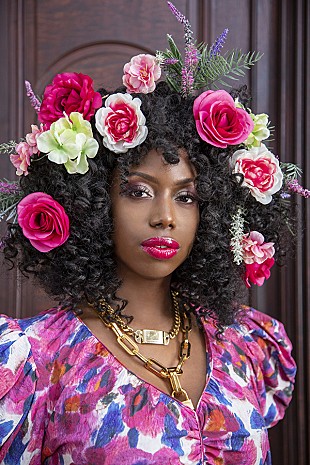 「ジャズ界の革命家＝ブランディー・ヤンガー、タリオナ“タンク”ボールとのコラボ曲のヴィジュアライザー公開」