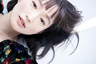 「安藤裕子、新曲「ReadyReady」リリックビデオをプレミア解禁＆YouTube Live配信へ」
