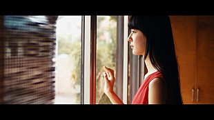 「シンガーソングライター果歩、最新EPより「残暑」MV公開」