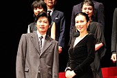 「田中圭、中谷美紀との夫婦役に「緊張しました。ハラハラしてました」　中谷「それ、どういう意味ですか？」」1枚目/1