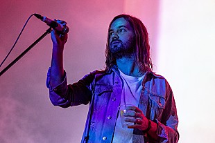 「テーム・インパラ、「Breathe Deeper」のリル・ヨッティによるリミックス配信」