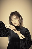 山本彩「山本彩、新曲「あいまって。」配信リリース　新アー写＆ジャケット公開」1枚目/2