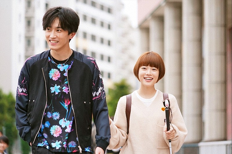 「「恋です！」“ユキコ”杉咲花と“森生”杉野遥亮の映画デ－トに反響　「キュンキュンした」「２人はそのうち手をつないで歩くのかな」」1枚目/1