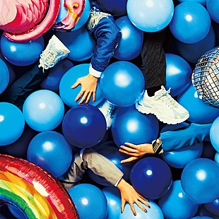 「学芸大青春、ニューアルバム『PUMP YOU UP!!』詳細発表　収録曲「HOLD US DOWN」MV公開」