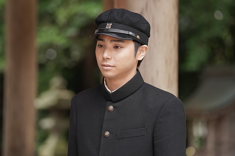 「村上虹郎「カムカムエヴリバディ」で雉真勇役 見どころは「兄・稔との男同士のバチバチのバトル感」」1枚目/1