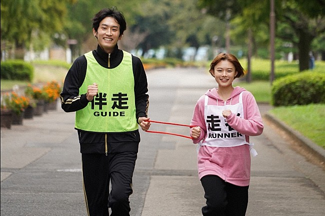 「「恋です！」“ユキコ”杉咲花と“森生”杉野遥亮の初キスに「キュン」　「森生を見る獅子王も恋する乙女の顔だった」」1枚目/1