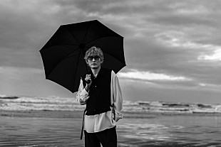 「スガ シカオ、デビュー25周年スペシャルライブ開催決定」