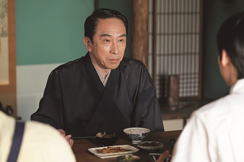 「段田安則「カムカムエヴリバディ」で雉真千吉役 2人の“息子”にとっては「厳しいようで優しい、いいお父さん」」1枚目/1