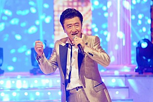 「桑田佳祐、最高のエンターテイメントで明日への活力を届けた『ベストアーティスト2021』」