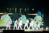 BTS「BTS、ロサンゼルス公演でファンと再会　SoFiスタジアム新記録も樹立」1枚目/7