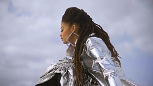 「ヴァレリー・ジューン、「You and I」がジェイソン＆アイヴァン・ライトマン監督のApple新ホリデイ・ショート・フィルムに起用」