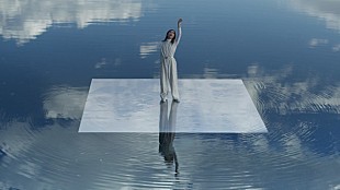 「milet、新AL収録の新曲「Fly High」MV公開決定」