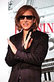 「YOSHIKI、来年８月にプレミアムディナ－ショ－を開催　ハ－ドな予定心配されるも「孤独の方がつらかった」」1枚目/1