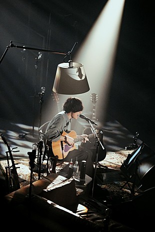 「[Alexandros]川上洋平、初ソロアコースティックライブを開催」
