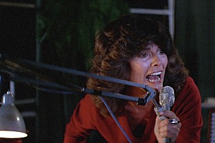 「SFホラーの帝王ジョン・カーペンター、映画監督／ミュージシャンの才能を持つ鬼才の映画音楽に迫る」