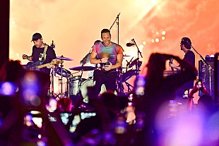 「コールドプレイのクリス・マーティン、音楽活動を始めたのはある人気映画の影響だったと明かす」