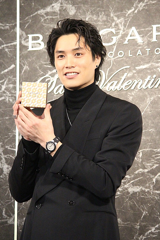 「鈴木伸之、チョコを贈りたい特別な相手を問われ　「ノ－コメントで…」」1枚目/1