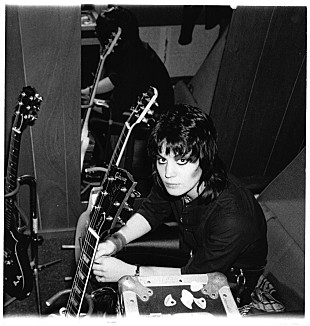 「ジョーン・ジェット、最新シグネチャー・モデルがエピフォンからリリース」