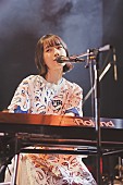 TOMOO「＜ライブレポート＞TOMOO、“あなた”に届けたWWW Xワンマン 「YOU &amp;amp; Iの“I”はいらない。ひたすら“YOU”でいい！」」1枚目/8