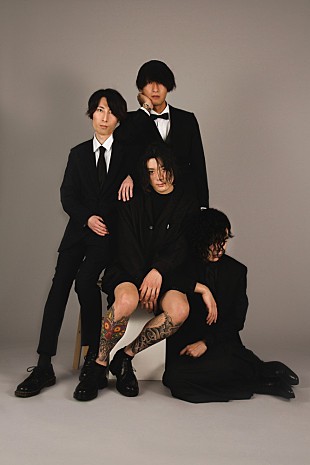 「Earthists.、配信シングル「Yours」2/25リリース決定　新アーティスト写真も公開」