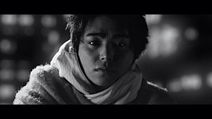 「Vaundy、村上虹郎がダークヒーロー演じる「HERO」MV公開」
