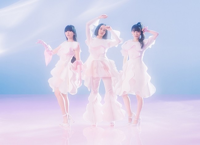 Perfume「Perfumeがニューシングル「Flow」リリース＆MV公開、TBS系火曜ドラマ『ファイトソング』主題歌」1枚目/3