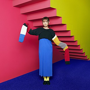 「吉岡聖恵ニューシングル「凸凹」6/15リリース＆ティザー映像公開、TVアニメ『カッコウの許嫁』OP曲」