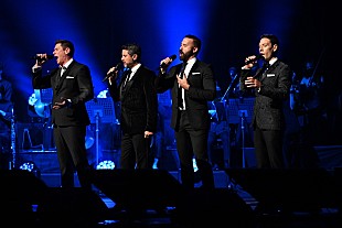 「イル・ディーヴォ、4年ぶりの来日公演で故カルロス・マリンを追悼」