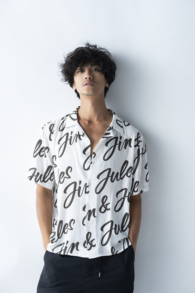 赤西仁プロデュースのアパレルブランド、シャツの販売開始 | Daily