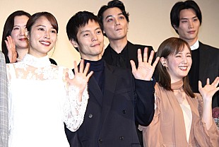 「窪田正孝、観葉植物にポジティブな“声掛け”　「花が早く開くんです。言霊はあります」」