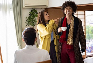 「「探偵が早すぎる」“千曲川”滝藤賢一と“一華”広瀬アリスの怪演に反響　「アドリブか台本か、境界線がもう分からない」」