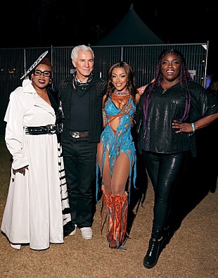 「映画『エルヴィス』サントラ発売決定、ドージャ・キャットによるリード曲「ヴェガス」は5/6配信」