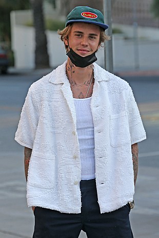 「ジャスティン・ビーバー、新曲「I Feel Funny」を公開」