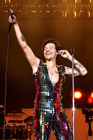 「ハリー・スタイルズ、『ハリーズ・ハウス』を引っさげた北米ツアーの日程発表」