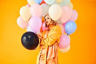 「Anly、新曲「Homesick」配信リリース＆MV公開決定」