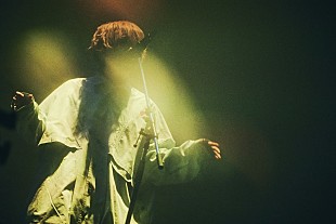 「＜ライブレポート＞Eveが鳴らした過去、現在、未来――自身初となるホールツアー終幕  「次来るときはもっと大きな舞台で」」