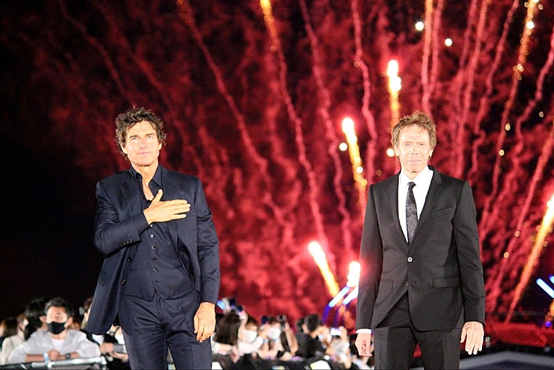 「トム・クル－ズ、横浜港でファン400人と交流　「来年の夏も、その翌年も戻ってきます」」1枚目/1