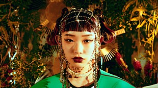 「水曜日のカンパネラ、“もし卑弥呼がお天気キャスターだったら……”新曲「卑弥呼」MV公開」