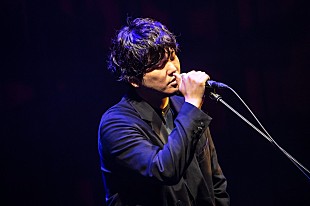 「＜ライブレポート＞秦 基博、ピアノと共に魅せたプレミアムな一夜」