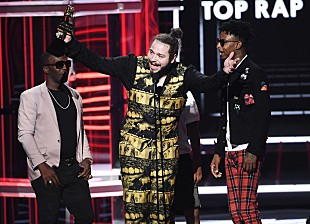 「ポスト・マローン、「ロックスター feat. 21サヴェージ」MVが10億再生突破」