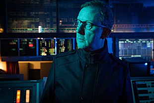 「ブラーのデイヴ・ロウントゥリー、初のソロ・シングル「ロンドン・ブリッジ」のMV公開」