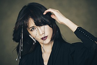 「工藤静香、「Blue Velvet」～35周年記念ver.～MV公開」