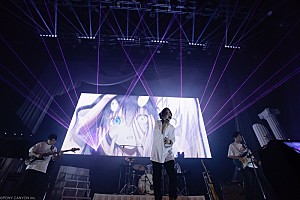 ＜ライブレポート＞3年ぶりワンマンライブで提示した宮下遊の世界