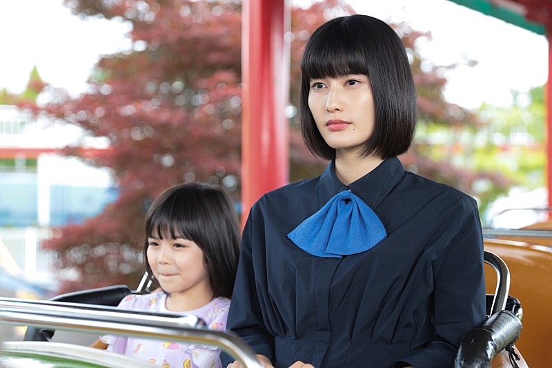 「「家庭教師のトラコ」“トラコ”橋本愛の七変化に「引き込まれた」　「初回からハマった」「遊川節がさく裂で、とにかく面白い」」1枚目/1