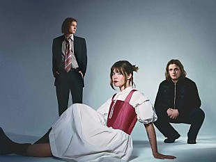 「PVA、“制限的で閉鎖的な自分との関係”をテーマにした新曲「Hero Man」解禁」