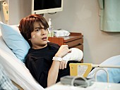 「「赤いナ－スコ－ル」佐藤勝利と菊池風磨の「思わぬコラボに笑った」　「“認知症の老婆”藤夏子が鍵を握っているのかも」」1枚目/1